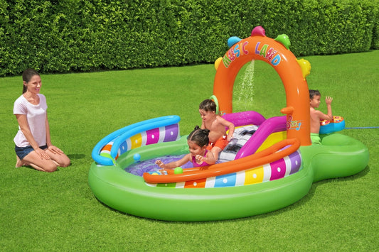 Centru de jocuri acvatice Sing 'n Splash 295 x 190 x 137 cm